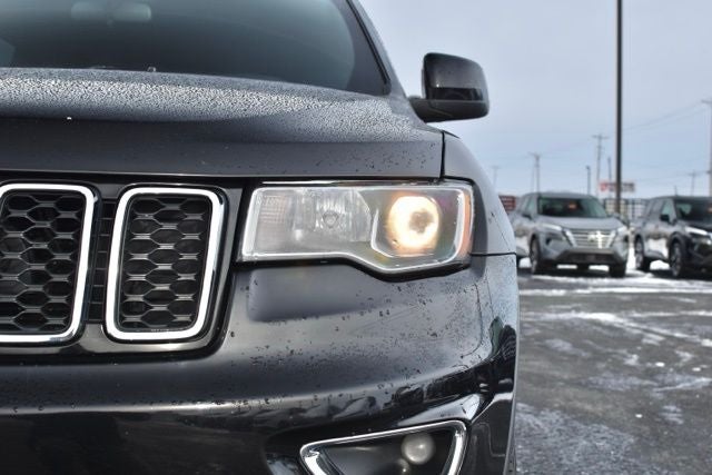 2020 Jeep Grand Cherokee Laredo E