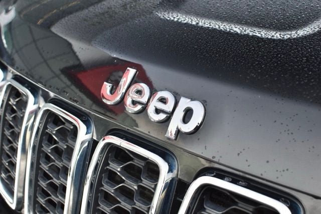 2020 Jeep Grand Cherokee Laredo E