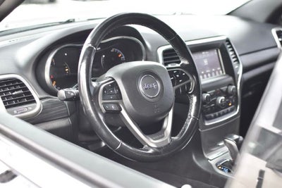 2020 Jeep Grand Cherokee Laredo E