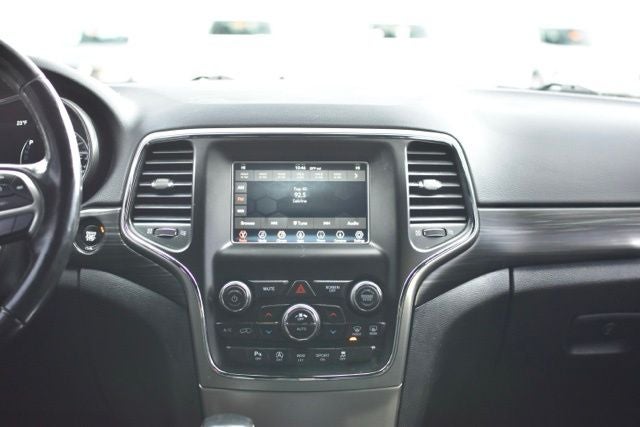 2020 Jeep Grand Cherokee Laredo E