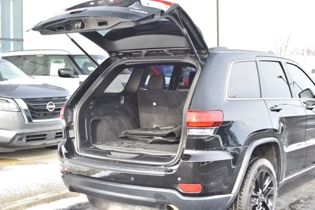 2020 Jeep Grand Cherokee Laredo E