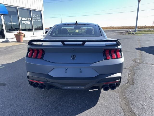 2025 Ford Mustang Dark Horse