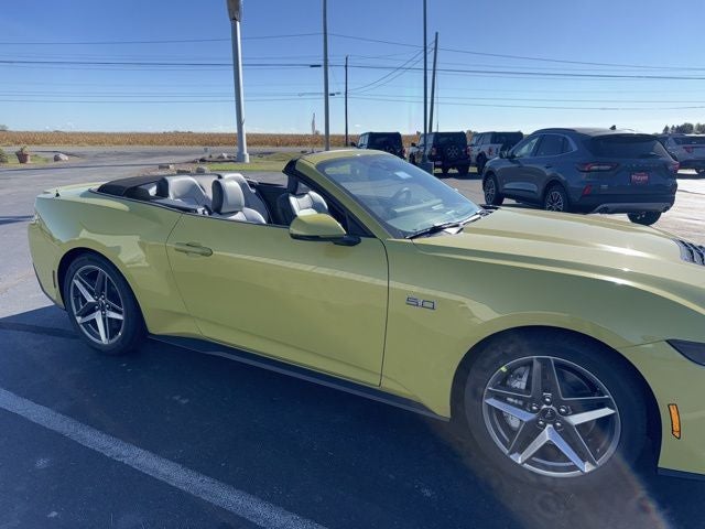 2025 Ford Mustang GT Premium