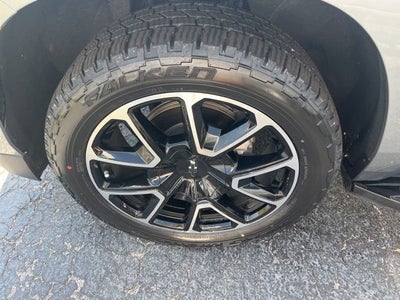 2023 Chevrolet Suburban RST