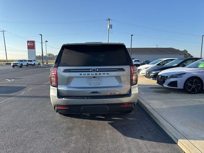 2023 Chevrolet Suburban RST