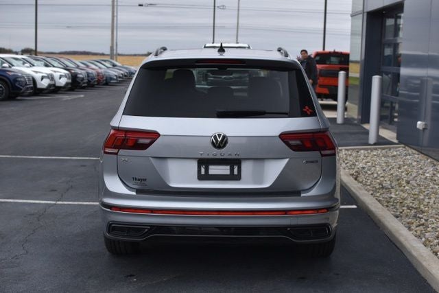 2022 Volkswagen Tiguan 2.0T SE R-Line Black